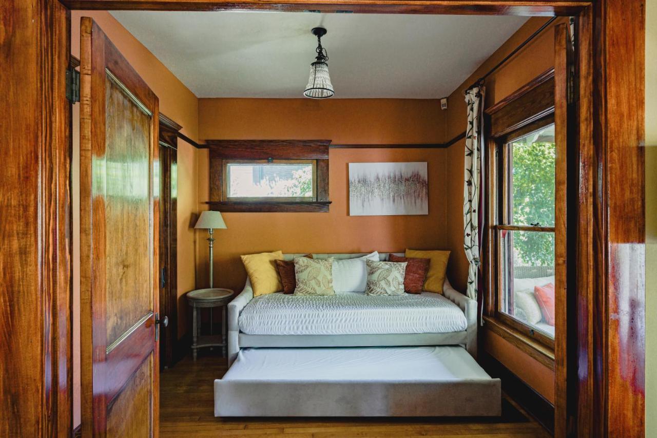1907 Stone House - King Bed, Office, Crib, Toys Βίλα Σαν Ντιέγκο Εξωτερικό φωτογραφία