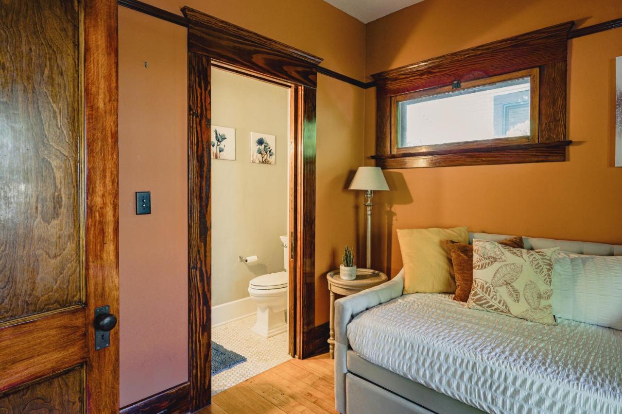1907 Stone House - King Bed, Office, Crib, Toys Βίλα Σαν Ντιέγκο Εξωτερικό φωτογραφία